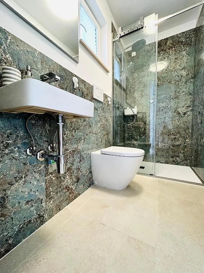 Villa Gianni Dep - Room Venezia - 4 Stars Lovran Appartement
